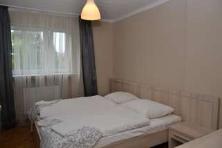 Гостевой дом Zielone Pokoje Зелёна-Гура Двухместный номер с 2 отдельными кроватями и собственной ванной комнатой-13